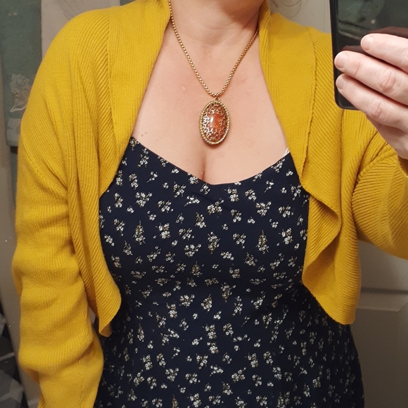 Navy floral dress - Picture 4 of 8